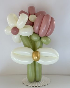 kwiat z balonów